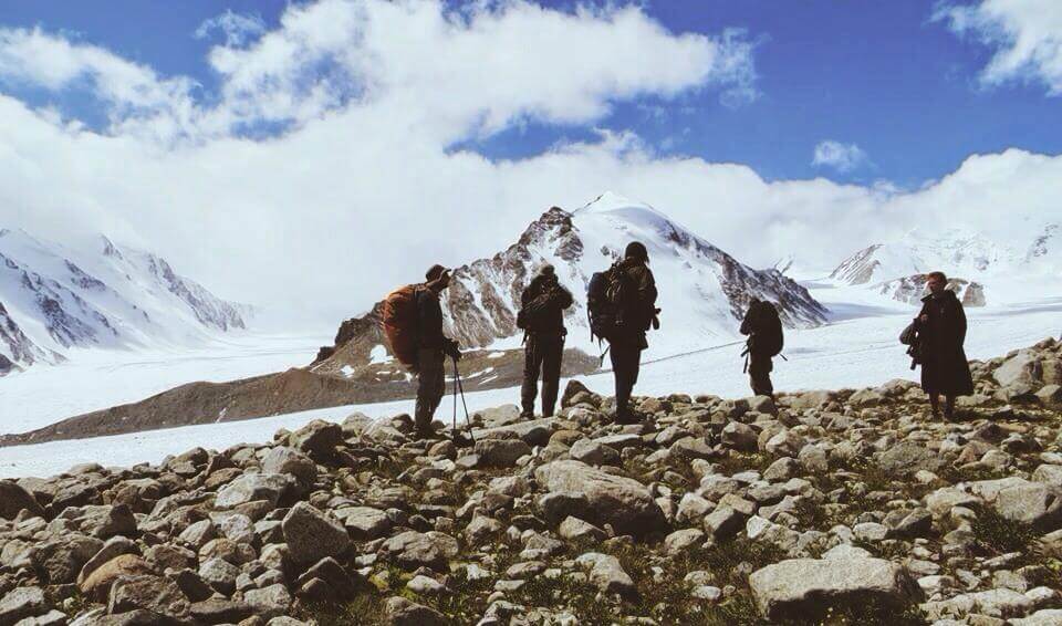 road to malchin peak