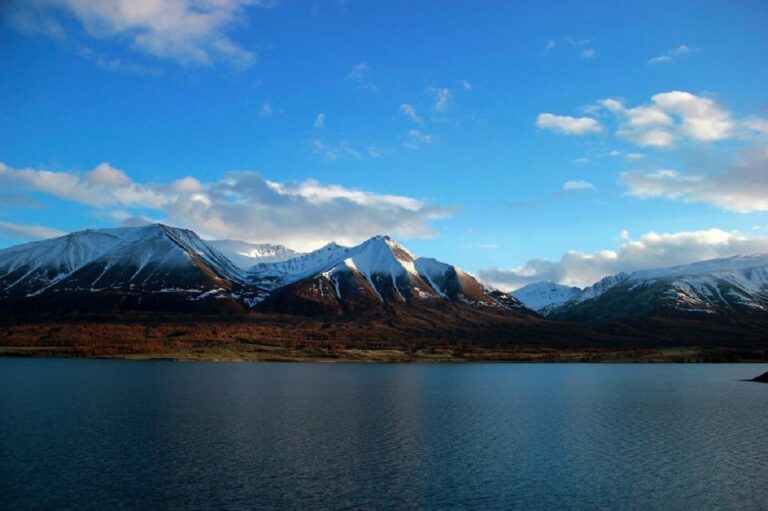 Khoton Khurgan Lakes: A Stunning Landscape for Fishing